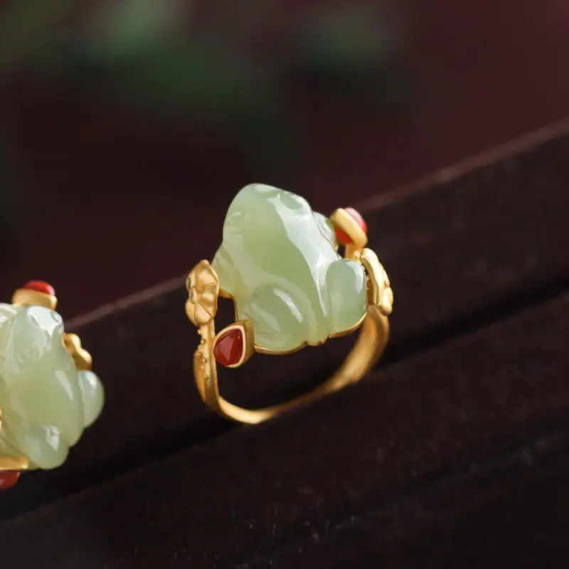 หยกสีเขียวกบแหวน Charms ธรรมชา - Rings บทวิจารณ์และราคา