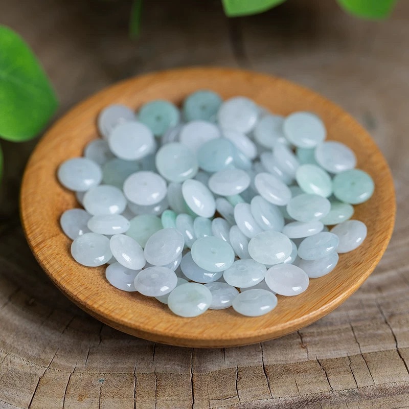 10 ชิ้นหยกขาวธรรมชาติ หยกเขียว - Bracelets บทวิจารณ์และราคา