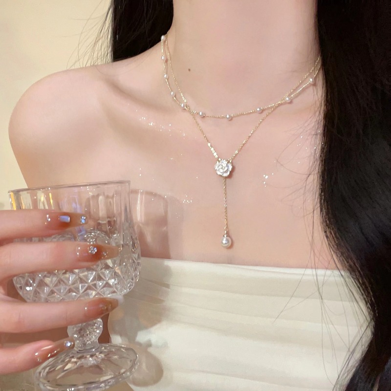 สร้อยคอจี้ดอกคามิลเลียสองชั้นส - Layered Pendant Necklace Aesthetic บทวิจารณ์และราคา