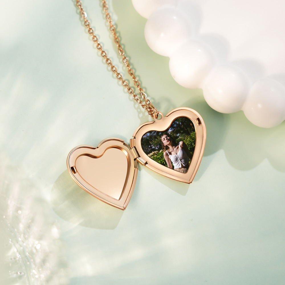 สร้อยคอจี้กรอบรูปหัวใจสีเงินสำ - Heart Locket Necklace Photo บทวิจารณ์และราคา