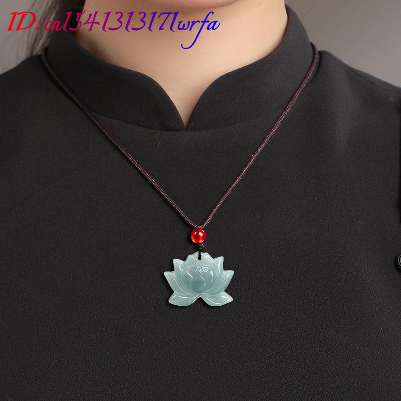 พม่า Jadeite Lotus จี้สร้อยคอส - Necklaces บทวิจารณ์และราคา